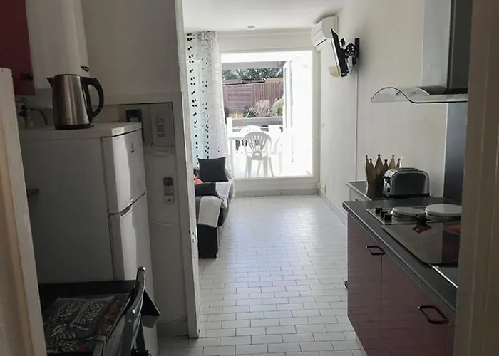 Apartment 411, Port Nature 4 Au Village Naturiste Agde